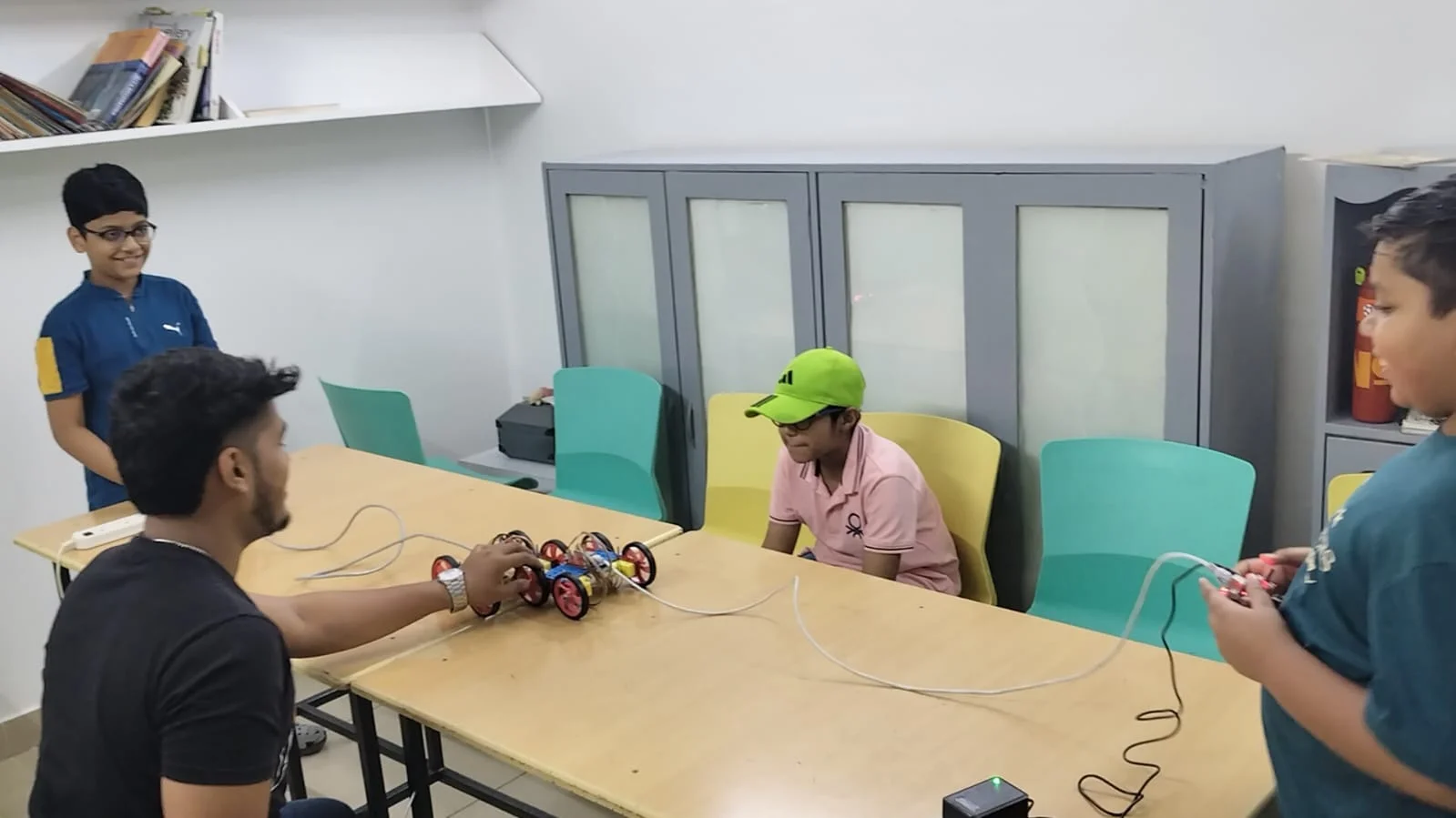 Robotics session photo 7